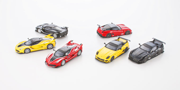 【京商ミニカーシリーズ】コンビニで組み立て式のフェラーリを発売