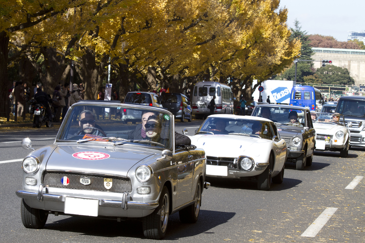 100台以上の名車がパレード トヨタ博物館 クラシックカー フェスティバルin神宮外苑 自動車情報 ニュース Web Cartop 100台以上の名車がパレード トヨタ博物館 クラシックカー フェスティバルin神宮外苑 自動車情報 ニュース Web Cartop