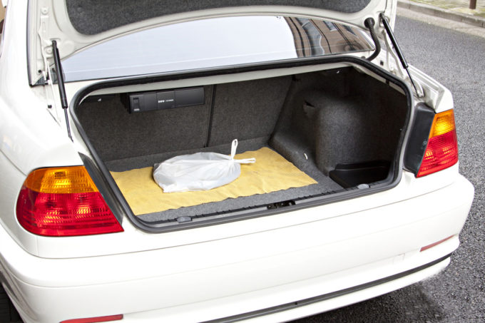 搭載位置と100均のアレで対策 トランク内で荷物を動かさないようにする工夫とは 自動車情報 ニュース Web Cartop