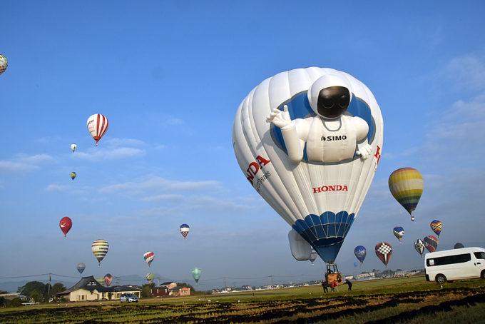 100機以上がフライト！　アジア最大級の熱気球イベント開催
