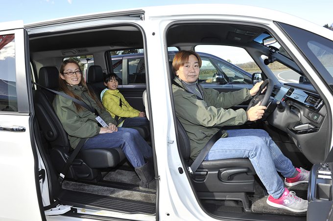 購入検討者が乗って本音で語るホンダ ステップワゴン モデューロxの乗り味 自動車情報 ニュース Web Cartop 2ページ目