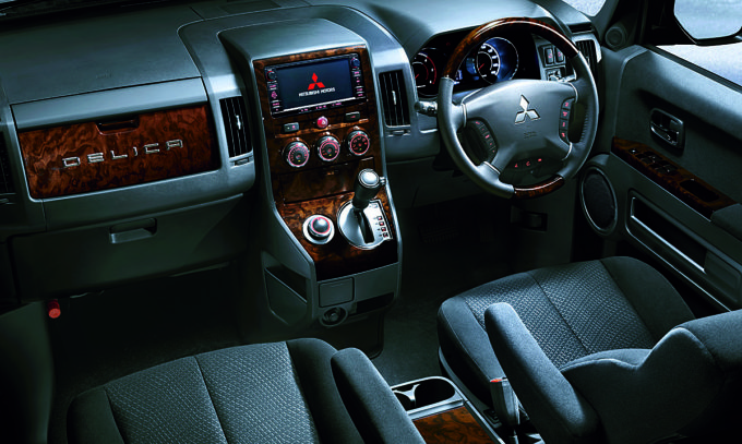 試乗 唯一のディーゼルミニバン アウトドア派最強の三菱デリカd 5 自動車情報 ニュース Web Cartop 2ページ目