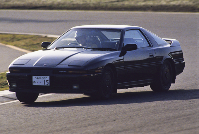 ニッポンの名車 バブル真っ只なかを駆け抜けたトヨタa70型スープラ 自動車情報 ニュース Web Cartop 2ページ目 ニッポンの名車 バブル真っ只なかを駆け抜けたトヨタa70型スープラ 自動車情報 ニュース Web Cartop 2ページ目