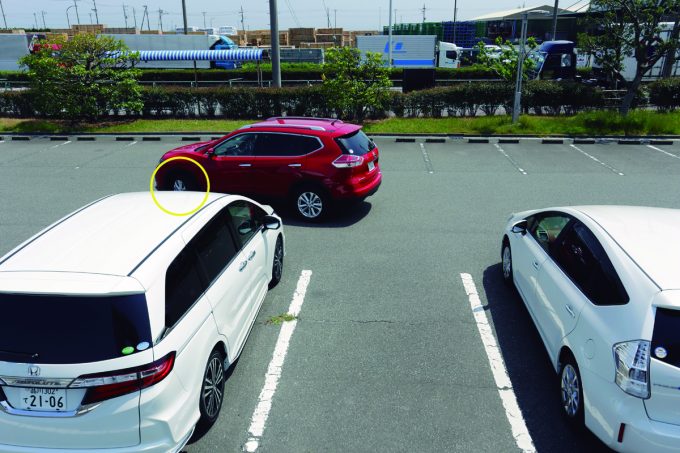 駐車が苦手なひとは アウト イン アウト を意識する 自動車情報 ニュース Web Cartop