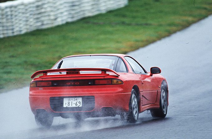 ニッポンの名車 当時の先進装備満載で登場した三菱gto 自動車情報 ニュース Web Cartop 2ページ目