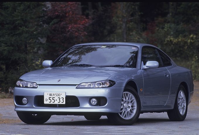 価格高騰 新車時よりも価格が高くなってきた人気中古車3選 自動車情報 ニュース Web Cartop 2ページ目 価格高騰 新車時よりも価格が高くなってきた人気中古車3選 自動車情報 ニュース Web Cartop 2ページ目