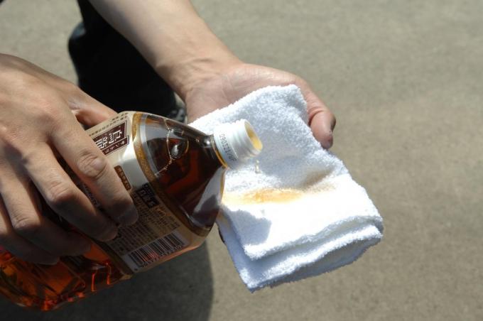 前が見えない フロントウインドウの油膜をカンタンに取り除く方法とは 自動車情報 ニュース Web Cartop