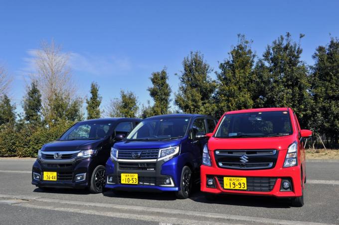 軽自動車が売れない 14年をピークに販売台数が減少し続けるワケとは 自動車情報 ニュース Web Cartop 軽自動車が売れない 14年をピークに販売台数が減少し続けるワケとは 自動車情報 ニュース Web Cartop