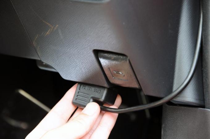 Obd2とは コネクターで車の不具合から後付けメーターまで対応できるシステムの中身 自動車情報 ニュース Web Cartop