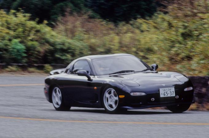 Fd3s型マツダrx 7は世界一のハンドリングマシンだった 自動車情報 ニュース Web Cartop 2ページ目