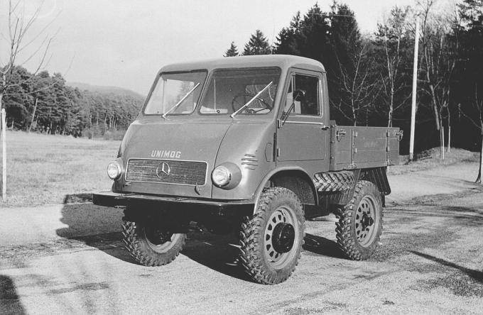 画像ギャラリー 世界の名車 登坂性能45度 線路まで走れるメルセデス ベンツ ウニモグ とは 画像12 自動車情報 ニュース Web Cartop 画像ギャラリー 世界の名車 登坂性能45度 線路まで走れるメルセデス ベンツ ウニモグ とは 画像12 自動車情報 ニュース Web Cartop