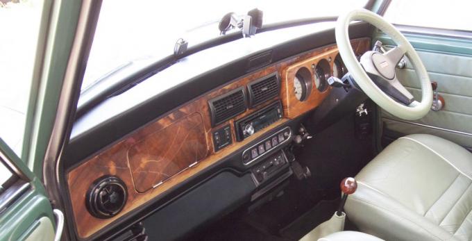 17年の現代でも 木 で作られる新車がある 自動車情報 ニュース Web Cartop