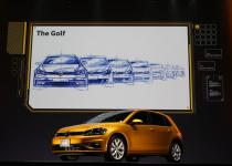 VWゴルフが4年振りのマイチェンで渋滞時追従支援システム採用など大幅進化