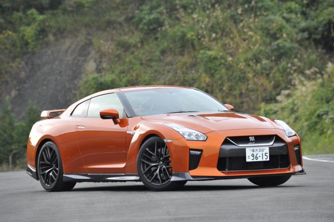 このご時世にリッター10km以下 燃費は悪くても魅力あふれるクルマ4選 自動車情報 ニュース Web Cartop