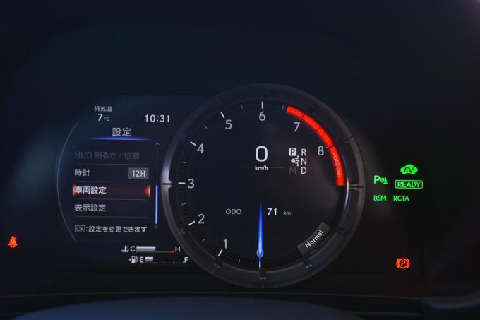 レクサスlc詳細解説 外観 と 内装 は何ものにも似てない唯一無二の造形 自動車情報 ニュース Web Cartop 2ページ目