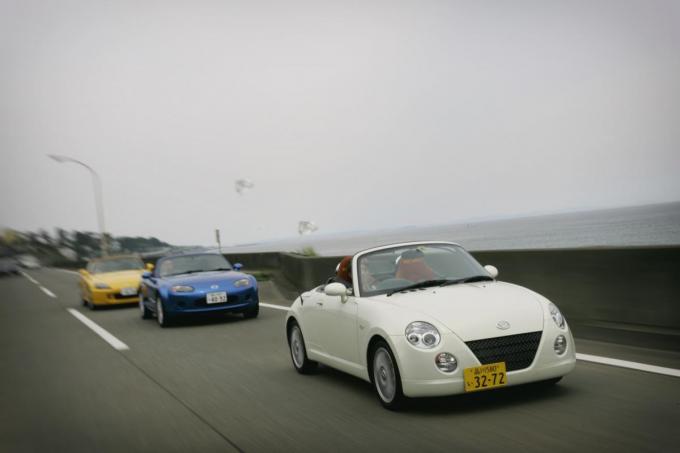 オーナーなら頷ける失敗談 オープンカー あるある 6選 自動車情報 ニュース Web Cartop オーナーなら頷ける失敗談 オープンカー あるある 6選 自動車情報 ニュース Web Cartop