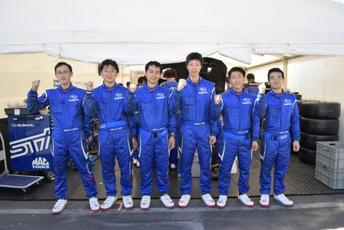 【ニュル24時間レース裏話】ニュルでも通用するスバルのディーラーメカの実力!