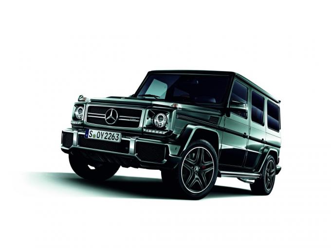 メルセデスAMG G 63に待望の右ハンドル車が誕生!