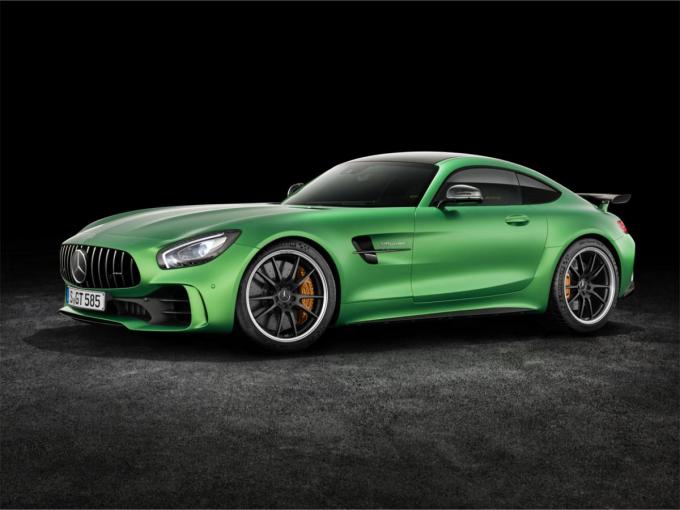 AMG GT R