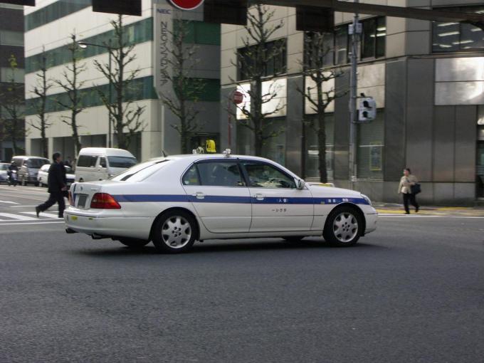規制廃止で車種は自由でも個人タクシーでクラウンが人気の理由とは 自動車情報 ニュース Web Cartop 規制廃止で車種は自由でも個人タクシーでクラウンが人気の理由とは 自動車情報 ニュース Web Cartop