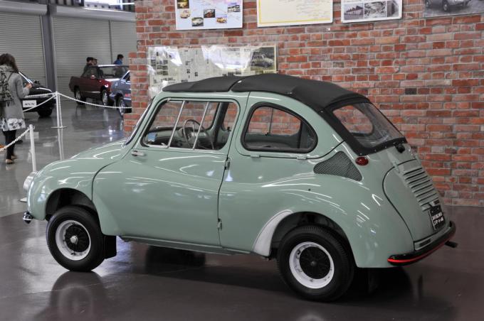 ニッポンの名車 庶民に夢のマイカーを普及させた スバル360 驚異の技術 自動車情報 ニュース Web Cartop 2ページ目