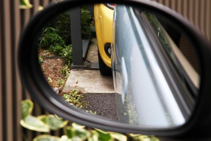 駐車時にクルマをまっすぐ駐めるコツとは 自動車情報 ニュース Web Cartop