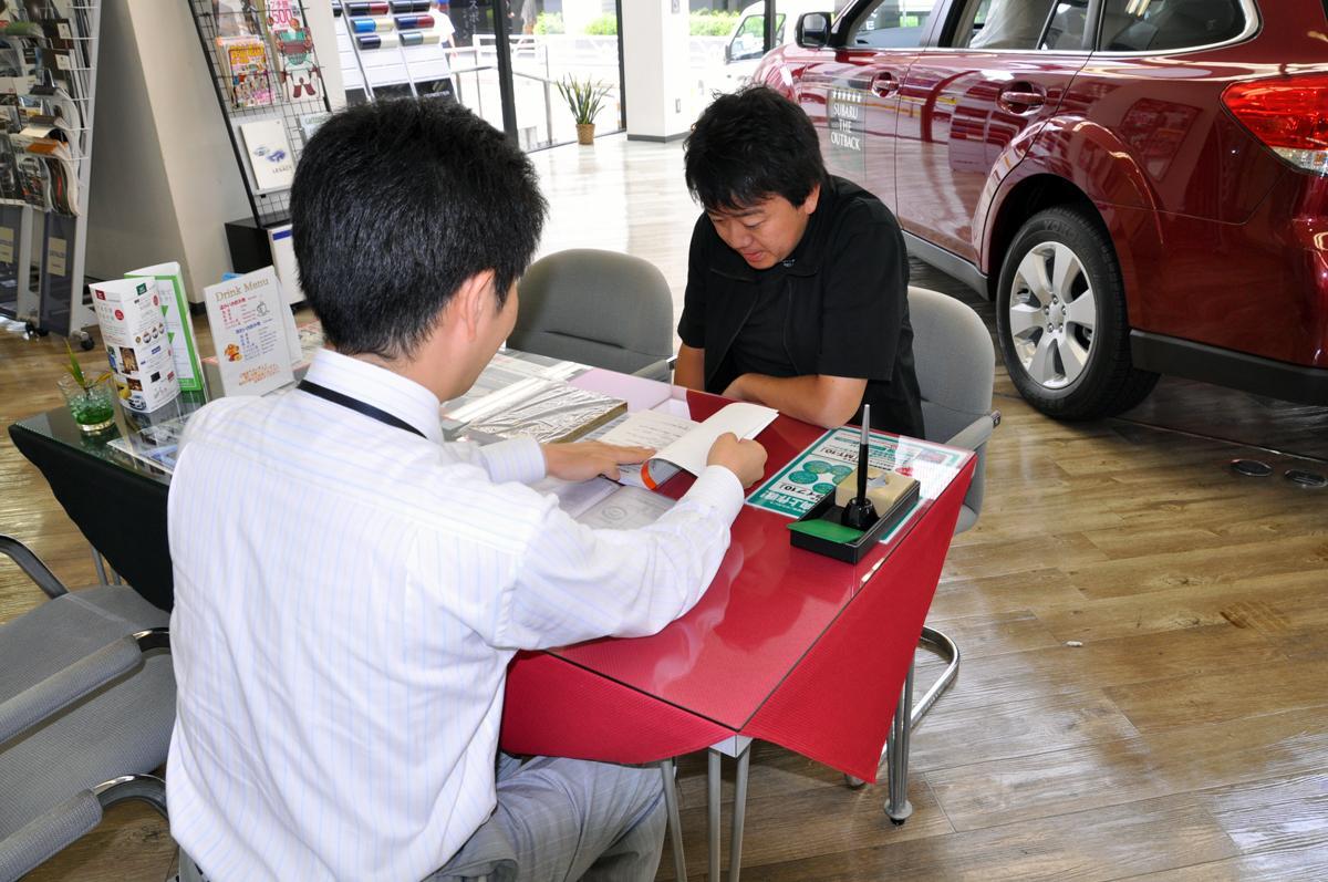 新車ディーラーに軽い気持ちで見学に行ってもいいのか 自動車情報 ニュース Web Cartop