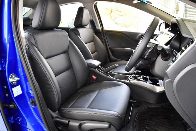 試乗 フィットのセダン版にあらず ホンダ グレイスmcに乗ってわかった別モノの走り 自動車情報 ニュース Web Cartop 試乗 フィットのセダン版にあらず ホンダ グレイスmcに乗ってわかった別モノの走り 自動車情報 ニュース Web Cartop