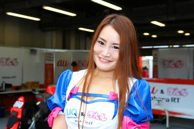 画像ギャラリー 必見 夏の暑さを吹き飛ばすスーパーフォーミュラのレースクイーン画像 画像4 自動車情報 ニュース Web Cartop