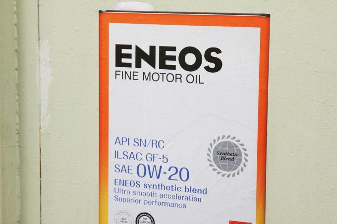 エンジンオイルの粘度指定から変えてもいい 下げるはダメだが上げるはokな理由とは 自動車情報 ニュース Web Cartop