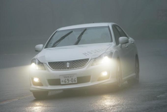 最強と噂のマークxスーパーチャージャー覆面パト その性能と見分け方とは 自動車情報 ニュース Web Cartop 最強と噂のマークxスーパーチャージャー覆面パト その性能と見分け方とは 自動車情報 ニュース Web Cartop