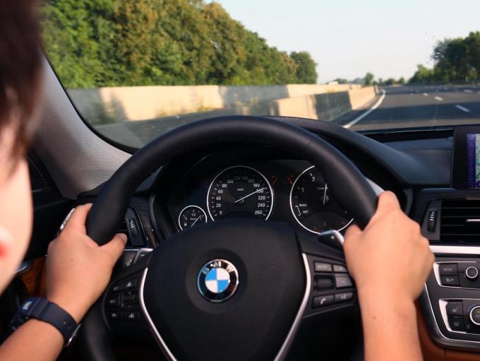今さら聞けない 輸入車はどうして小型車でもボディの幅が広いのか 自動車情報 ニュース Web Cartop