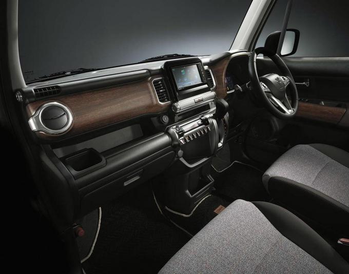 スズキが5人乗りの デカ ハスラーを東京モーターショーに出展 自動車情報 ニュース Web Cartop