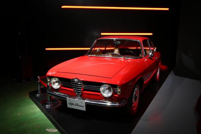 アルファロメオ ジュリアが40年ぶりに復活 価格は446万円から 自動車情報 ニュース Web Cartop