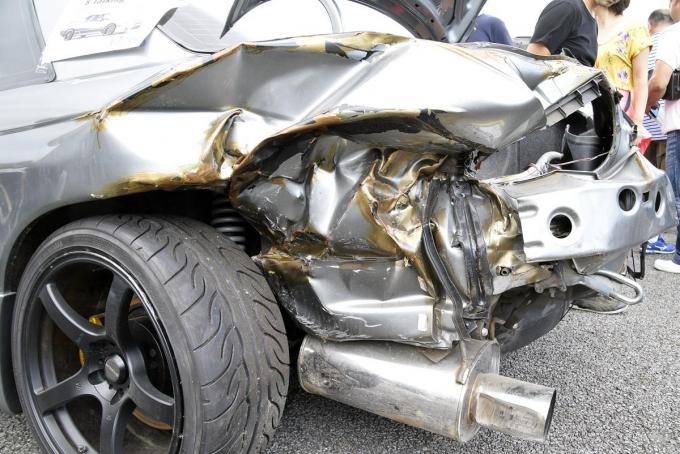 画像ギャラリー 日産gt Rのイベントにボコボコの事故車2台が展示された理由とは 画像2 自動車情報 ニュース Web Cartop 画像ギャラリー 日産gt Rのイベントにボコボコの事故車2台が展示された理由とは 画像2 自動車情報 ニュース Web Cartop