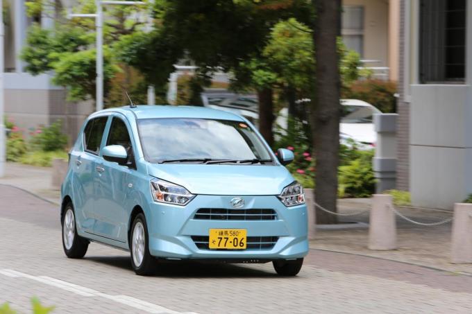 法的な義務はなし 軽140km H 普通車は180km Hのリミッター速度はどう決められたのか 自動車情報 ニュース Web Cartop 法的な義務はなし 軽140km H 普通車は180km Hのリミッター速度はどう決められたのか 自動車情報 ニュース Web Cartop
