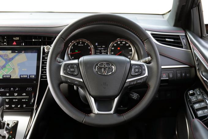 新型トヨタ ハリアー詳細解説 外観と内装のホンモノの高級感はいかにして追求されたのか 自動車情報 ニュース Web Cartop 2ページ目