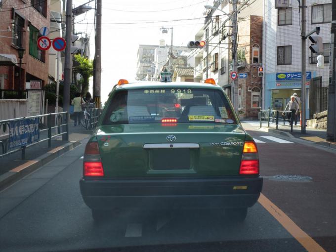 一般車とはここが違う タクシー独特の 運転方法 10ポイント 自動車情報 ニュース Web Cartop 2ページ目