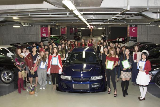 TOKYO GIRLS CAR COLLECTION