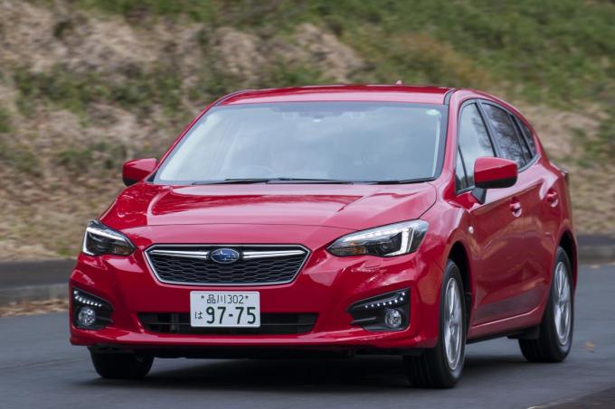 新車で買った最初のオイル交換の時期は1000km 慣らし不要のいまどき車でもなぜ必要なのか 自動車情報 ニュース Web Cartop