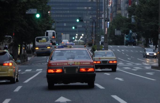 詐欺や暴言に酔客の対応！　タクシー運転手が遭遇するトラブルとは