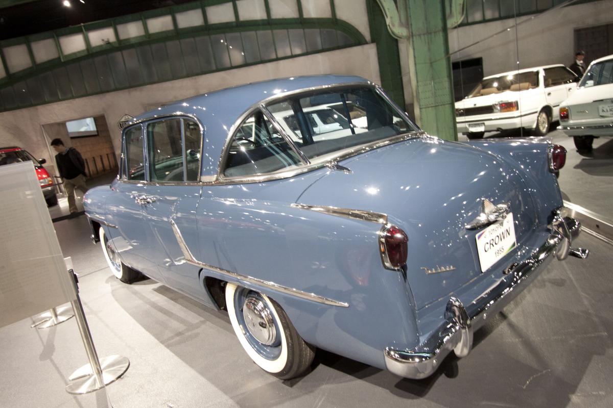 時代によって流行がある 一世を風靡したクルマのテール形状4選 自動車情報 ニュース Web Cartop 時代によって流行がある 一世を風靡したクルマのテール形状4選 自動車情報 ニュース Web Cartop