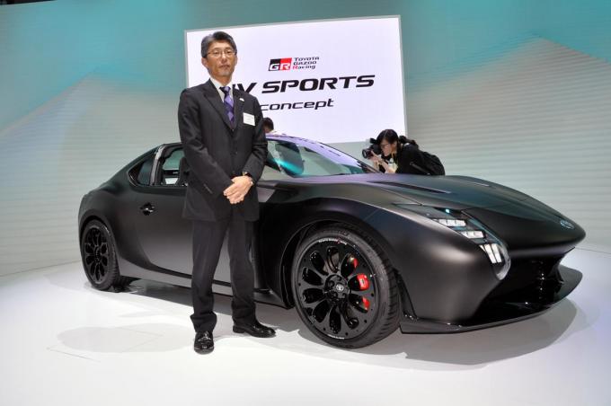 【ムービー】86よりハイパフォーマンスだと明言! GR HV SPORTS concept開発者インタビュー