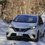 雪道でfr車が危険と言われる理由とは 自動車情報 ニュース Web Cartop 雪道でfr車が危険と言われる理由とは 自動車情報 ニュース Web Cartop