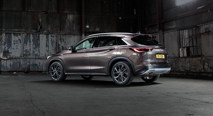 世界初の可変圧縮比エンジンを実用化 インフィニティqx50登場 自動車情報 ニュース Web Cartop 世界初の可変圧縮比エンジンを実用化 インフィニティqx50登場 自動車情報 ニュース Web Cartop