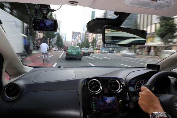 Dqnカーに腹が立っても ドラレコで撮ったクルマのナンバーをネットで晒していいのか 自動車情報 ニュース Web Cartop