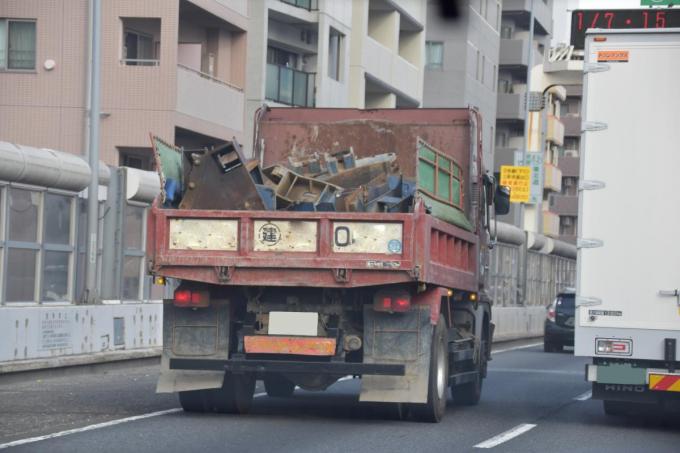 高速だけで年間33万件超の落下物 ランキング上位の落とし物とは 自動車情報 ニュース Web Cartop