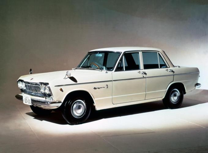 いつの時代も最先端 日産スカイライン歴代の流れと最新マイナーチェンジ詳報 自動車情報 ニュース Web Cartop いつの時代も最先端 日産スカイライン歴代の流れと最新マイナーチェンジ詳報 自動車情報 ニュース Web Cartop