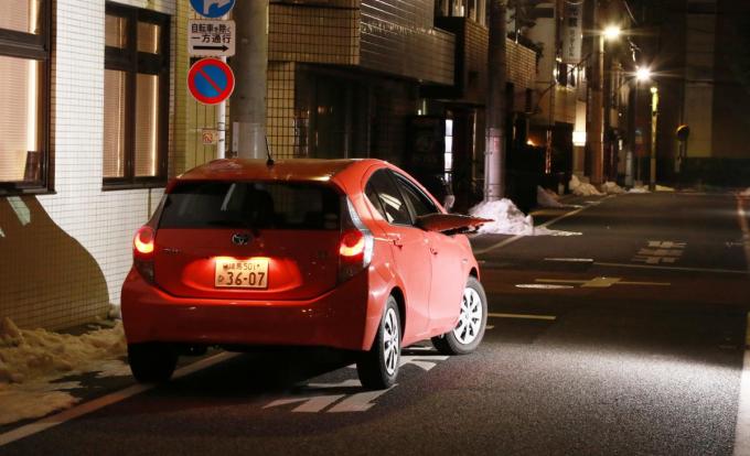 クルマのランプが球切れ 修理のために切れたまま移動すると違法 自動車情報 ニュース Web Cartop