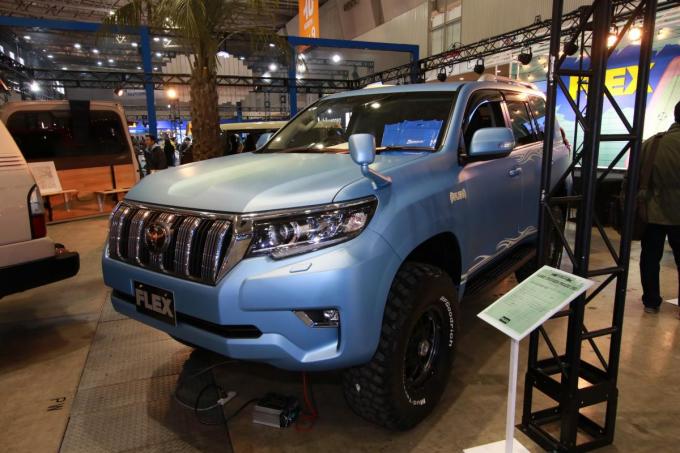 画像ギャラリー ハイエース ランクルを旧車風にカスタマイズ Flexのオシャレすぎるラインアップ 画像9 自動車情報 ニュース Web Cartop